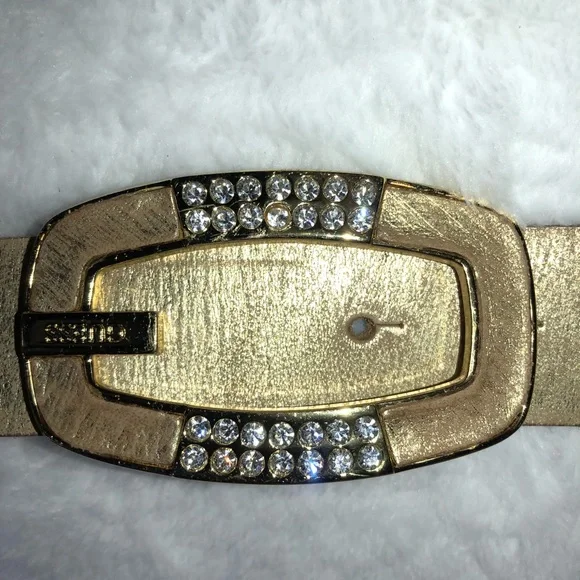 GUESS VINTAGE GOLD BELT SZ medium - Picture 1 of 9
